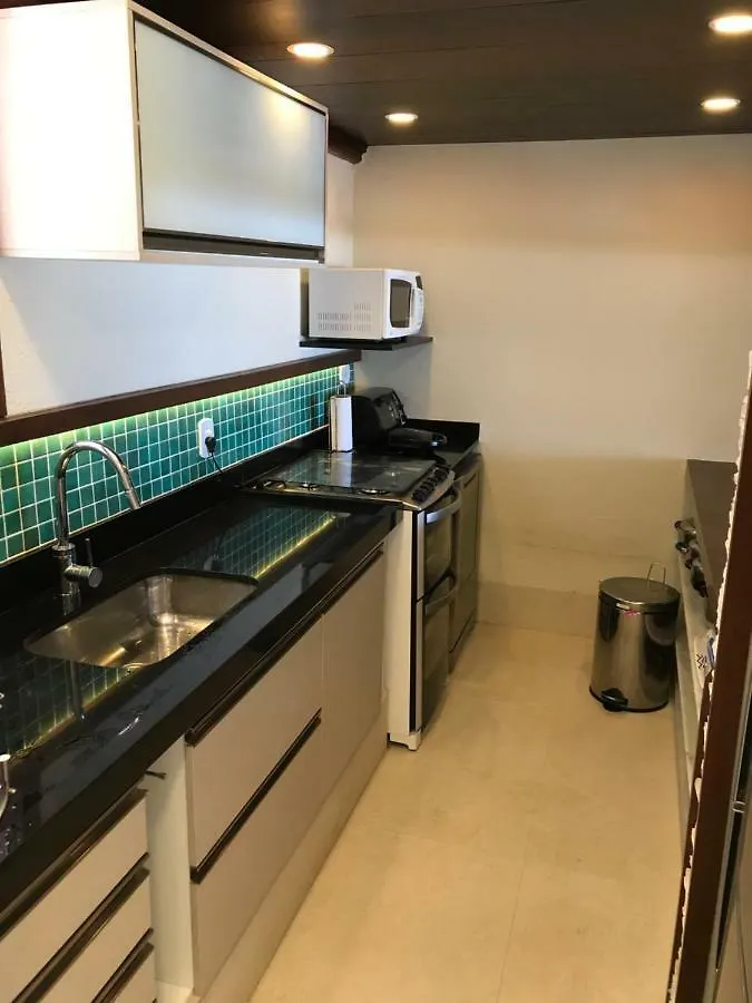 Casa Pe Na Areia: Beachfront Retreat in Búzios 0*, Armacao dos Buzios