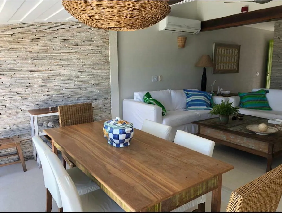 Casa Pe Na Areia: Beachfront Retreat in Búzios Holiday home